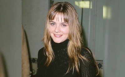 Alicia Silverstone with bangs hair during 